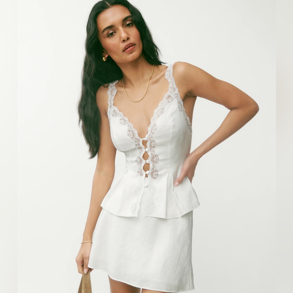 NWT Reformation Josefina Linen Top